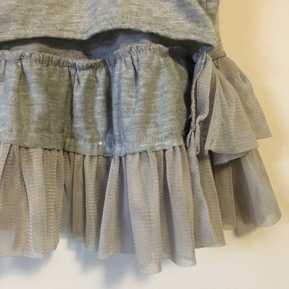 Doggy Ballet Suit With Tulle Skirt and Red Bow - Picture 8 of 13